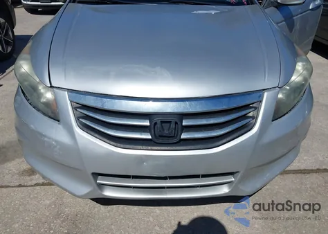 2011 Honda Accord 2.4 Ex-L z USA, uszkodzony, nr VIN 1HGCP2F89BA038357